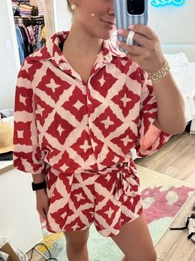 Casual Red Printed Short Jumpsuit with Tie Waist